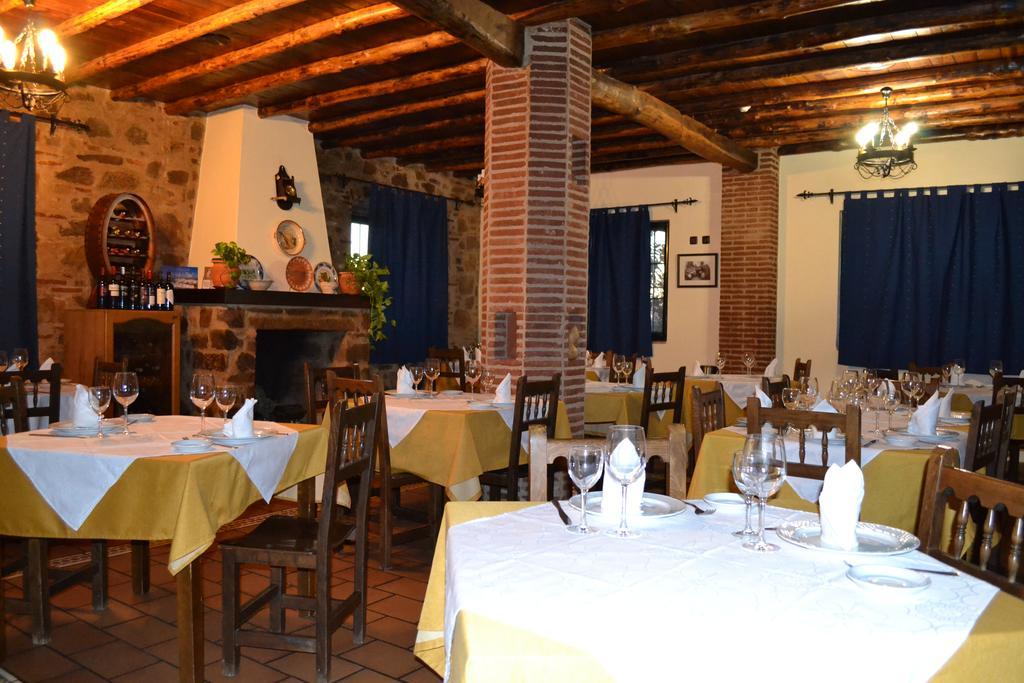 Rincon Del Abade Hotel Encinasola Bagian luar foto
